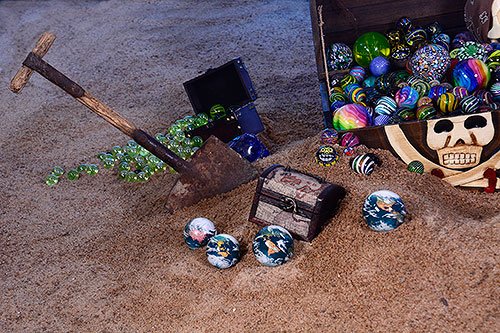 Archived 2022 marble treasure chest with marbles and treasure props